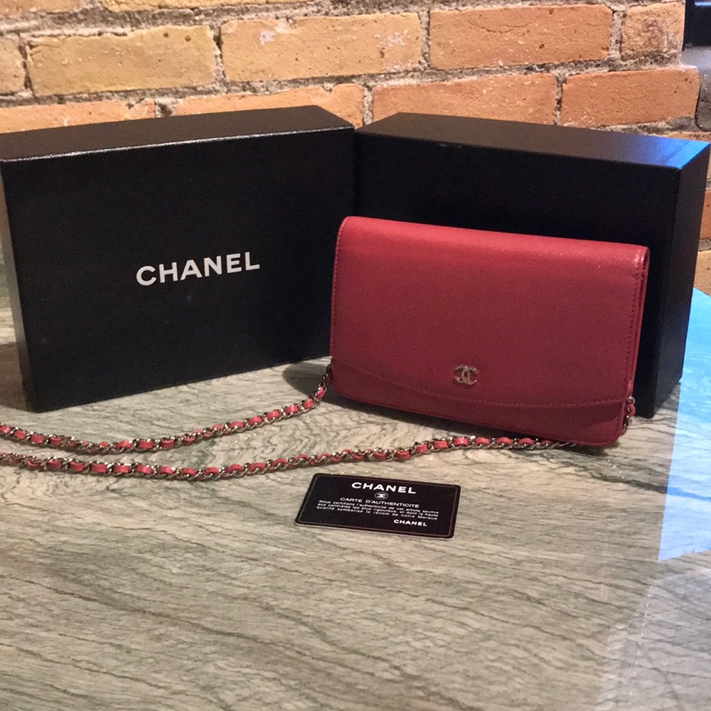 Chanel Fuscia (Deep Pink) Caviar Sevruga WOC